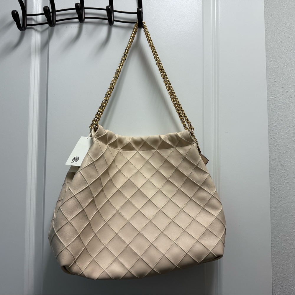 Tory Burch Cream and Gold Quilted Shoulder Hobo Bag